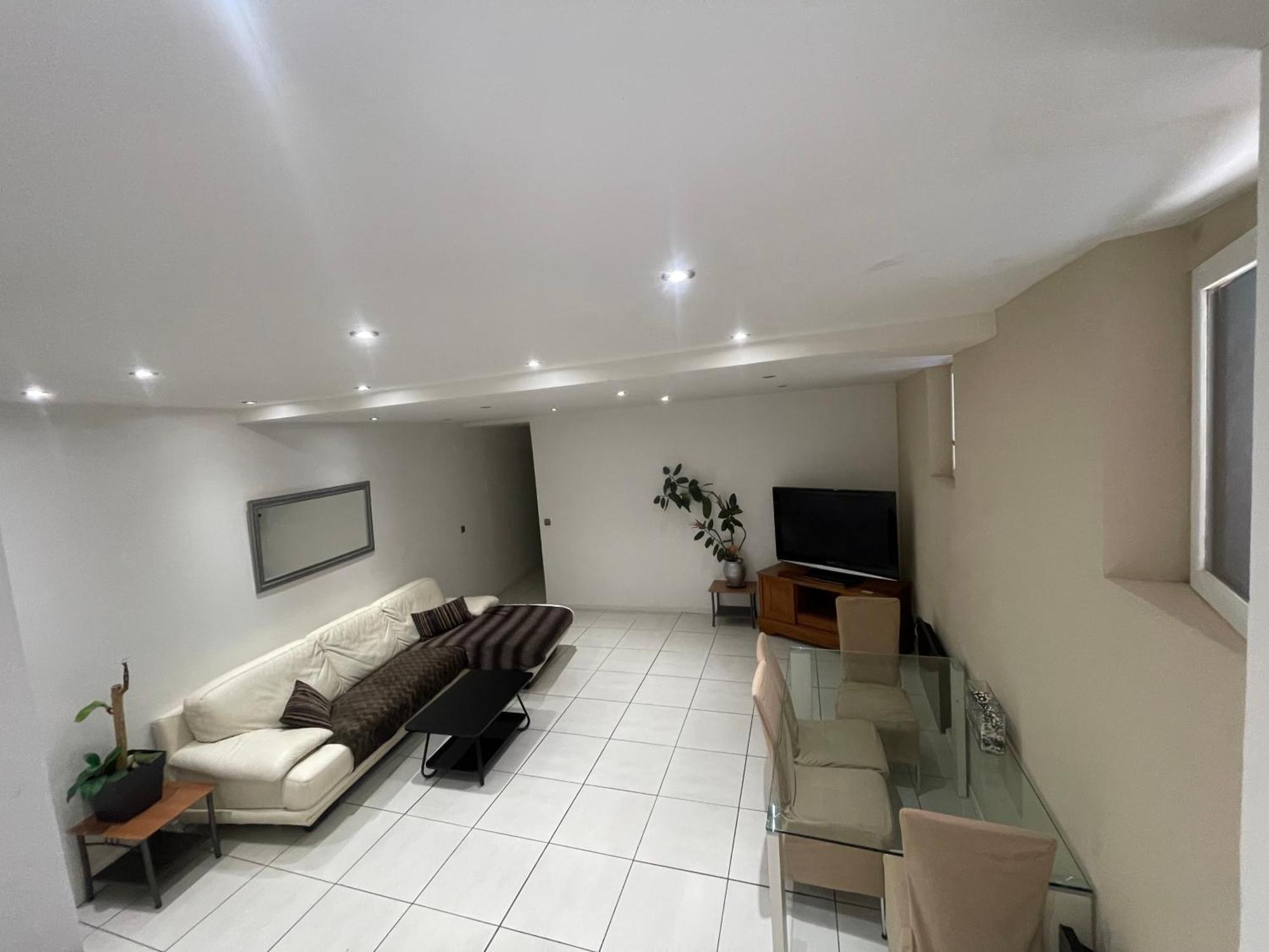 Tres Bel Appartement Pres De Montpellier 吉尼亚克 外观 照片
